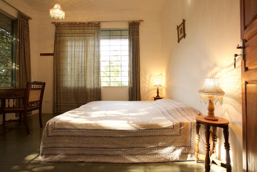 The Annex, Isai Ambalam Guest House Auroville Exteriör bild